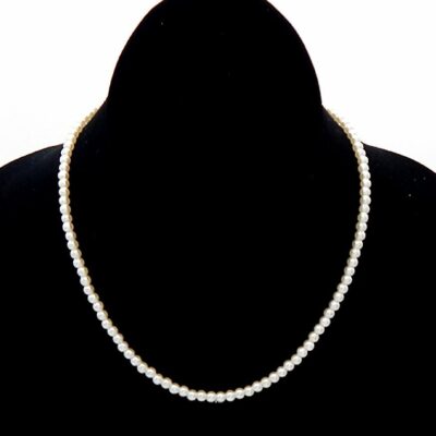 Elegant Simple Chic Fuax Pearls Necklace 8mm